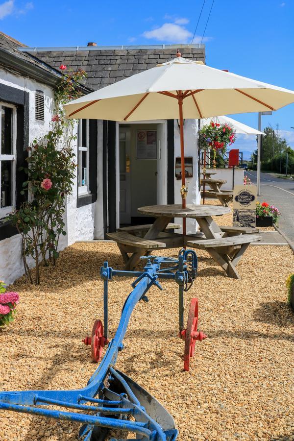 The Farmers Inn Дъмфрийс Екстериор снимка
